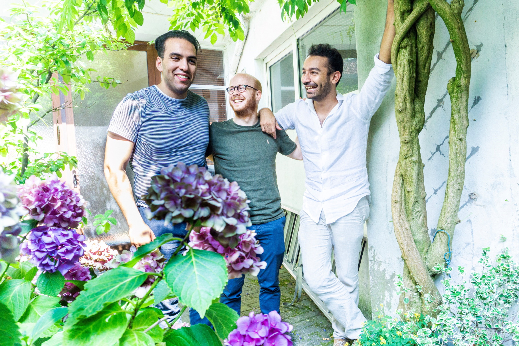 Van links naar rechts: Assem Chammah, Maxime Bétas et Anouar El-Mourabit. SNIKPIC